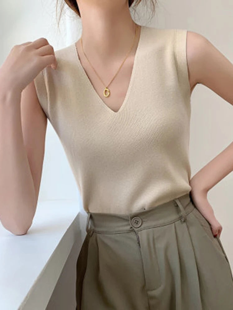 Knitted V-Neck Tank Top – Lightweight Sleeveless Summer Essential for Women