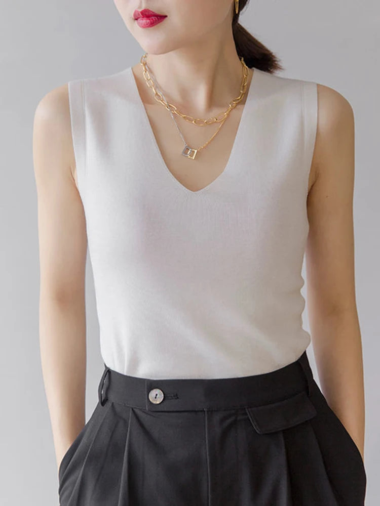 Knitted V-Neck Tank Top – Lightweight Sleeveless Summer Essential for Women