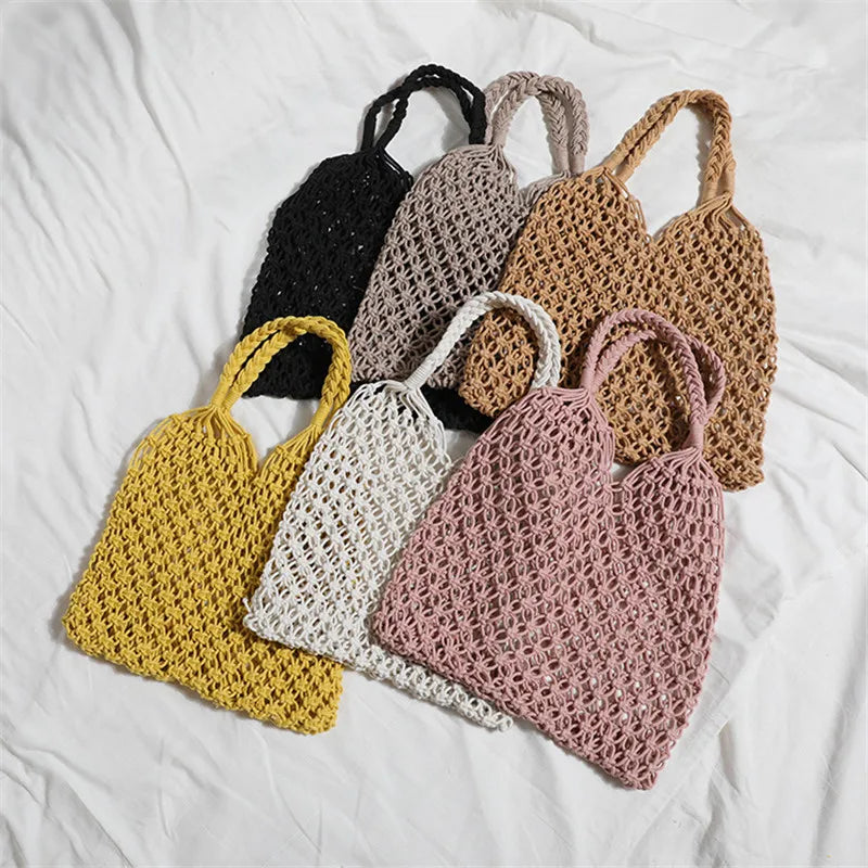 Women's Large Capacity Straw Handbag Totes - Hollow Out Shoulder Bag, Vintage Travel Beach and Shopping Pack