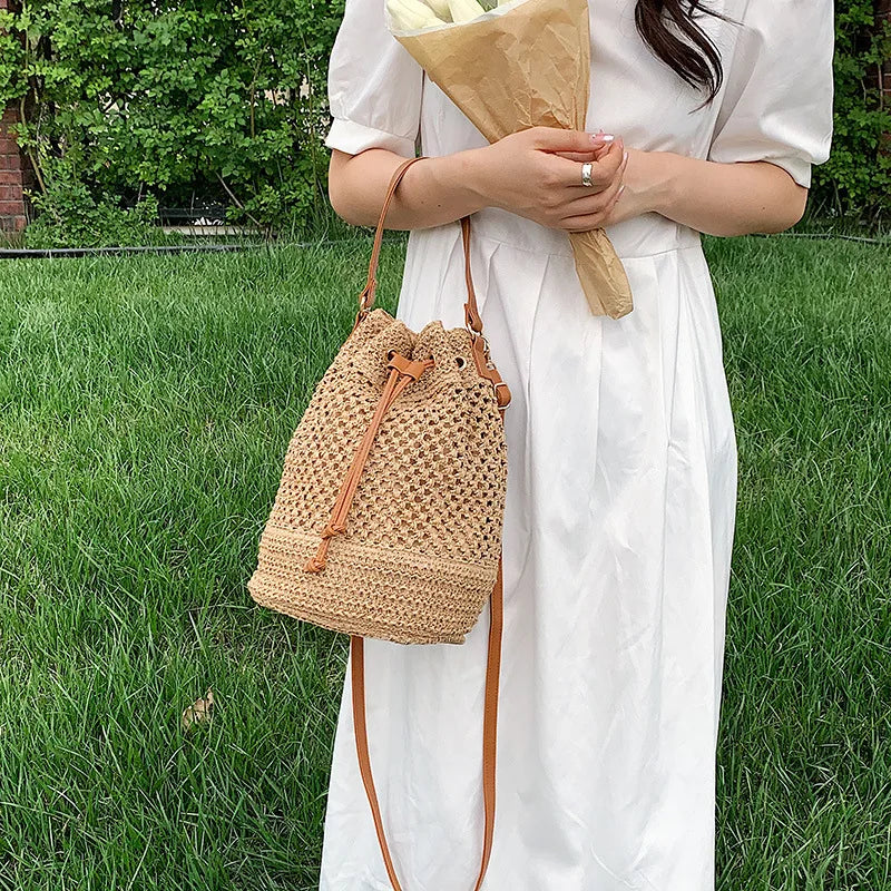 Woven Straw Bag Ladies Bucket Crossbody - Summer Beach Bag, Retro Travel Shoulder Bag, Small Purse and Handbag for Women