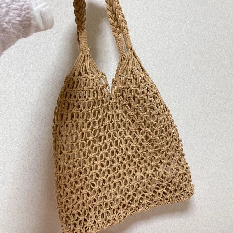 Women's Large Capacity Straw Handbag Totes - Hollow Out Shoulder Bag, Vintage Travel Beach and Shopping Pack